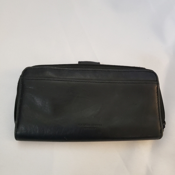 Buxton Black Leather Full Size Wallet Top Grain Cowhide Zip Around Checkbook - Picture 4 of 10